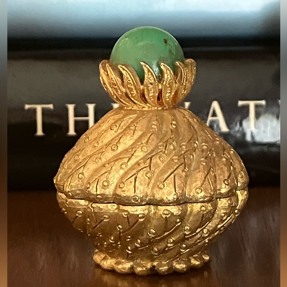 Vintage Florenza Gold Tone Trinket Box With Faux Green Stone